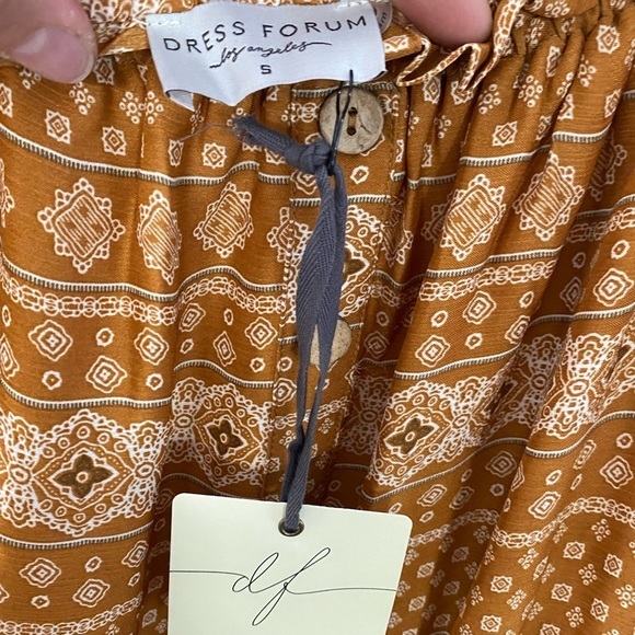 Very beautiful maxi dress size small - Picture 2 of 3